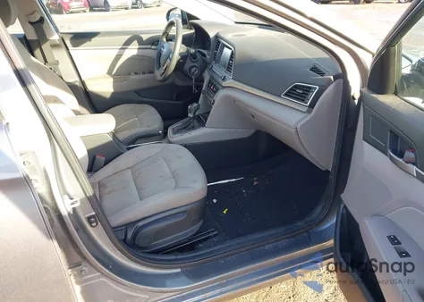 2018 Hyundai Elantra Sel из США, поврежденный, VIN KMHD84LF3JU556200